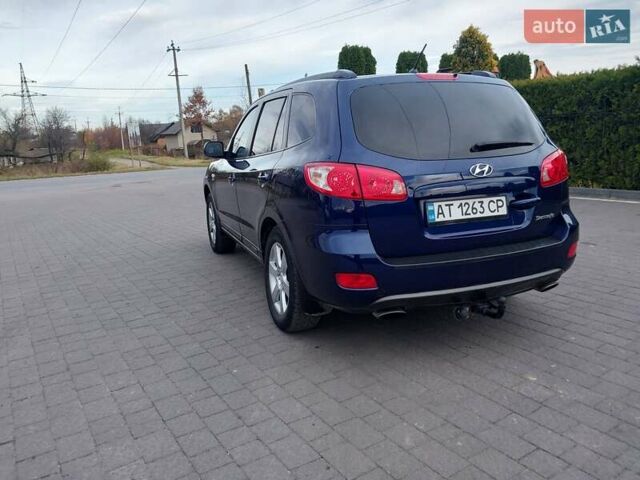 Синий Хендай Санта Фе, объемом двигателя 2.19 л и пробегом 253 тыс. км за 8350 $, фото 10 на Automoto.ua