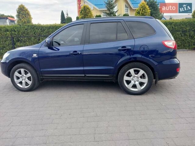 Синий Хендай Санта Фе, объемом двигателя 2.19 л и пробегом 253 тыс. км за 8350 $, фото 13 на Automoto.ua