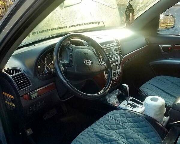 Синій Хендай Санта Фе, об'ємом двигуна 2.2 л та пробігом 280 тис. км за 9999 $, фото 7 на Automoto.ua