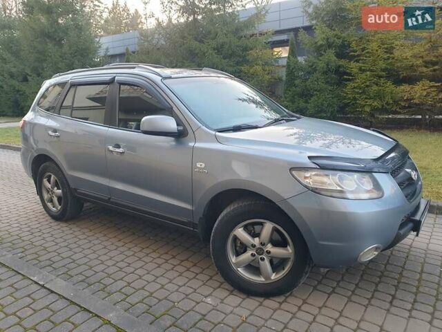 Синий Хендай Санта Фе, объемом двигателя 2.2 л и пробегом 329 тыс. км за 8700 $, фото 12 на Automoto.ua
