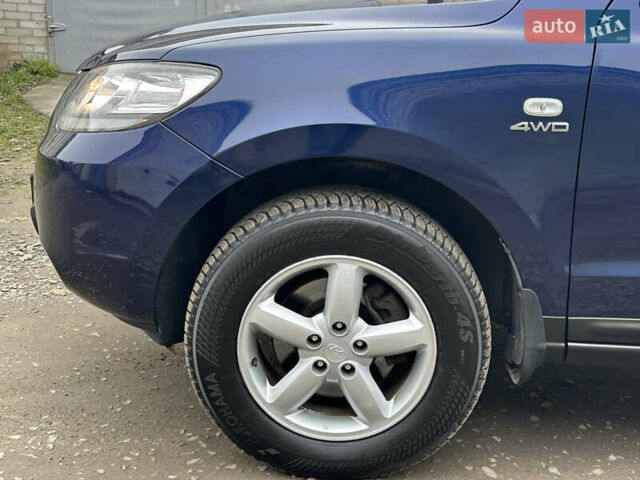 Синій Хендай Санта Фе, об'ємом двигуна 2.2 л та пробігом 255 тис. км за 9999 $, фото 35 на Automoto.ua
