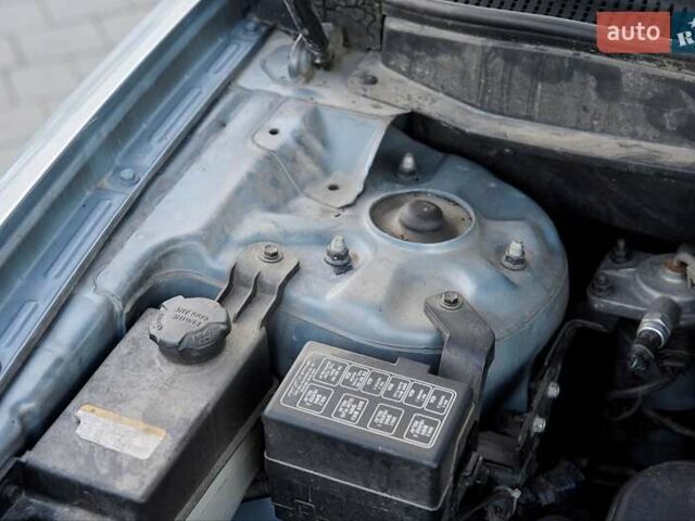 Синий Хендай Санта Фе, объемом двигателя 2.2 л и пробегом 198 тыс. км за 10700 $, фото 8 на Automoto.ua