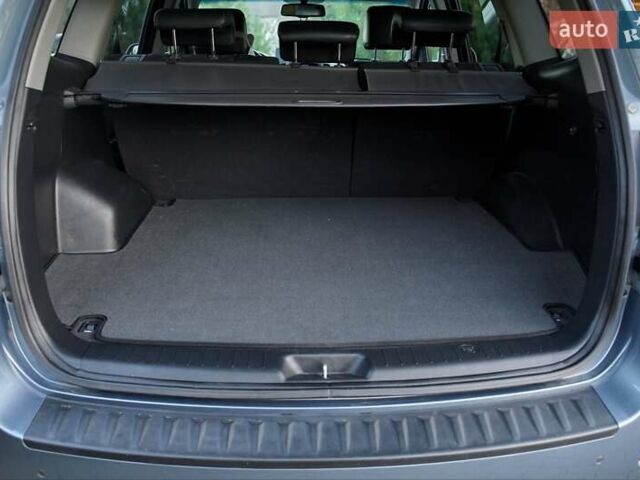 Синий Хендай Санта Фе, объемом двигателя 2.2 л и пробегом 198 тыс. км за 10700 $, фото 21 на Automoto.ua