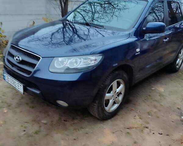 Синий Хендай Санта Фе, объемом двигателя 2.2 л и пробегом 200 тыс. км за 10700 $, фото 2 на Automoto.ua