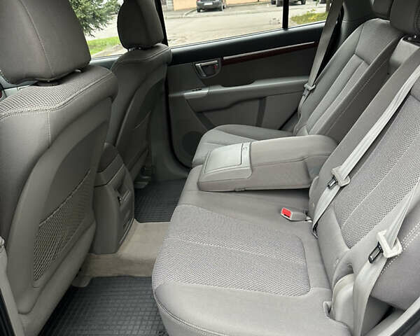 Синий Хендай Санта Фе, объемом двигателя 2.2 л и пробегом 275 тыс. км за 11199 $, фото 34 на Automoto.ua