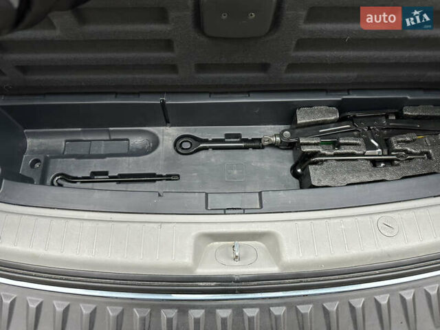 Синий Хендай Санта Фе, объемом двигателя 2.2 л и пробегом 275 тыс. км за 11199 $, фото 38 на Automoto.ua