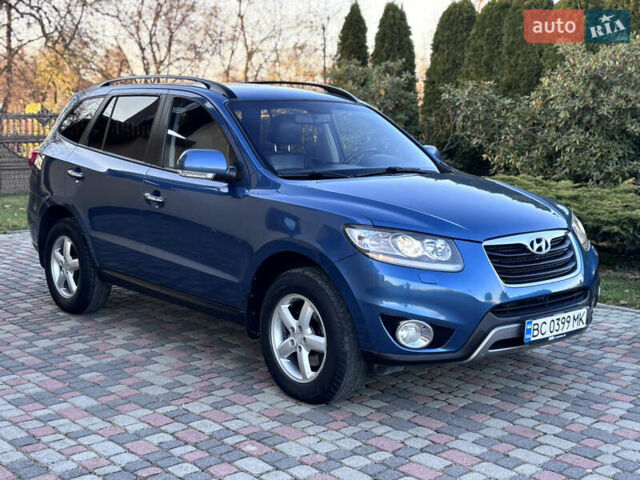 Синий Хендай Санта Фе, объемом двигателя 2.2 л и пробегом 259 тыс. км за 13500 $, фото 2 на Automoto.ua