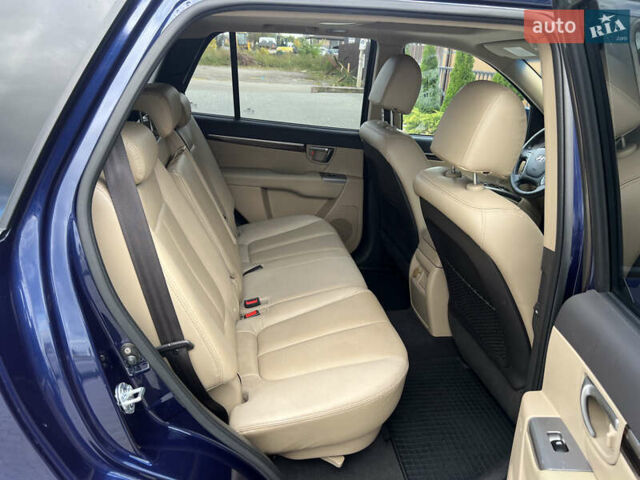 Хендай Санта Фе 2011 у Вінниці на Automoto.ua Синій Хендай Санта Фе, об'ємом двигуна 2.2 л та пробігом 129 тис. км за 14800 $, фото 12 на Automoto.ua