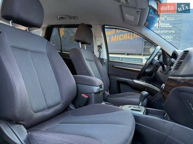 Синій Хендай Санта Фе, об'ємом двигуна 2.2 л та пробігом 171 тис. км за 14300 $, фото 8 на Automoto.ua