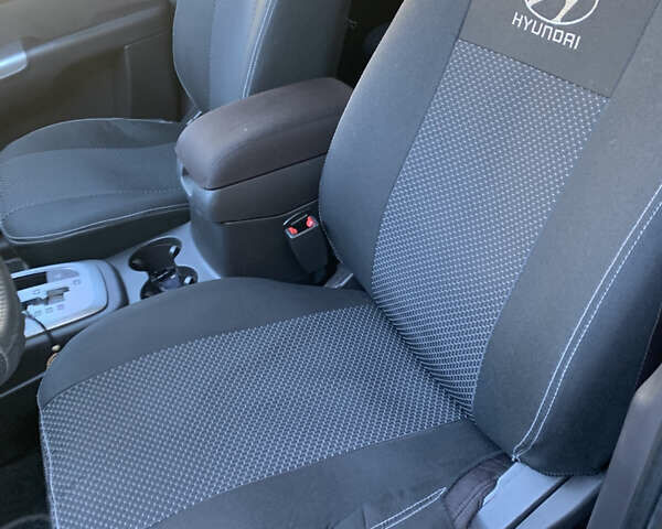 Синий Хендай Санта Фе, объемом двигателя 2.2 л и пробегом 197 тыс. км за 13000 $, фото 25 на Automoto.ua