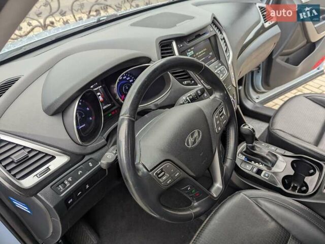 Синій Хендай Санта Фе, об'ємом двигуна 2.2 л та пробігом 122 тис. км за 17500 $, фото 59 на Automoto.ua