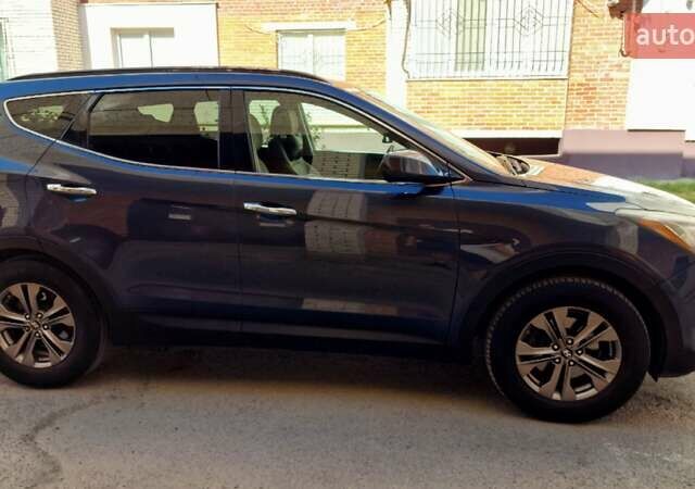 Синій Хендай Санта Фе, об'ємом двигуна 2.36 л та пробігом 260 тис. км за 14900 $, фото 3 на Automoto.ua