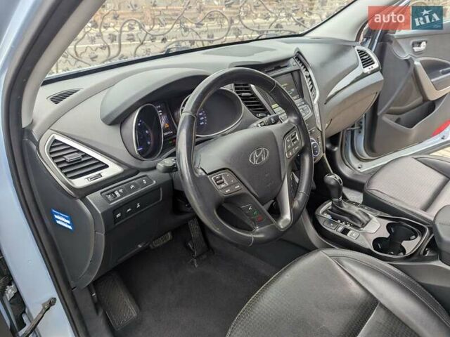 Синій Хендай Санта Фе, об'ємом двигуна 2.2 л та пробігом 122 тис. км за 17500 $, фото 61 на Automoto.ua
