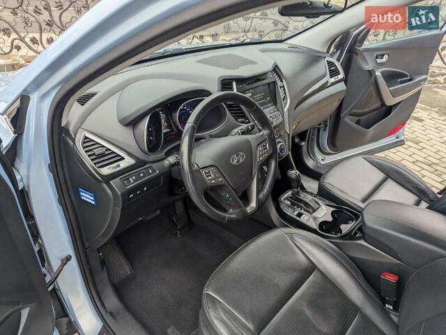 Синій Хендай Санта Фе, об'ємом двигуна 2.2 л та пробігом 122 тис. км за 17500 $, фото 70 на Automoto.ua