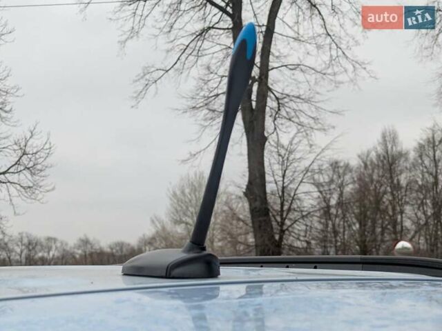 Синій Хендай Санта Фе, об'ємом двигуна 2.2 л та пробігом 122 тис. км за 17500 $, фото 34 на Automoto.ua