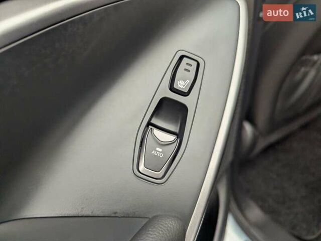 Синій Хендай Санта Фе, об'ємом двигуна 2.2 л та пробігом 122 тис. км за 17500 $, фото 45 на Automoto.ua