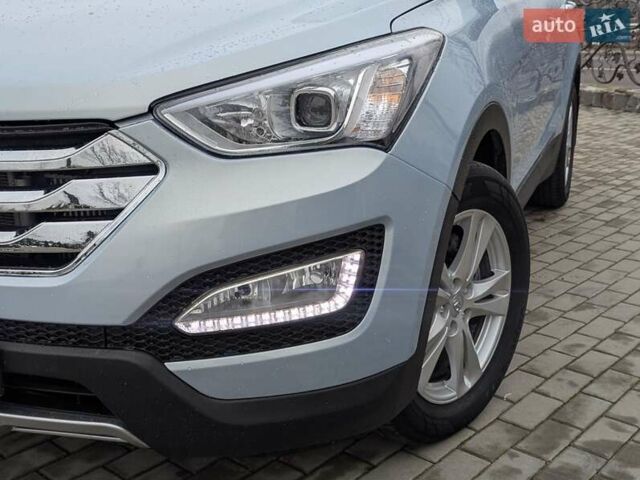 Синій Хендай Санта Фе, об'ємом двигуна 2.2 л та пробігом 122 тис. км за 17500 $, фото 5 на Automoto.ua