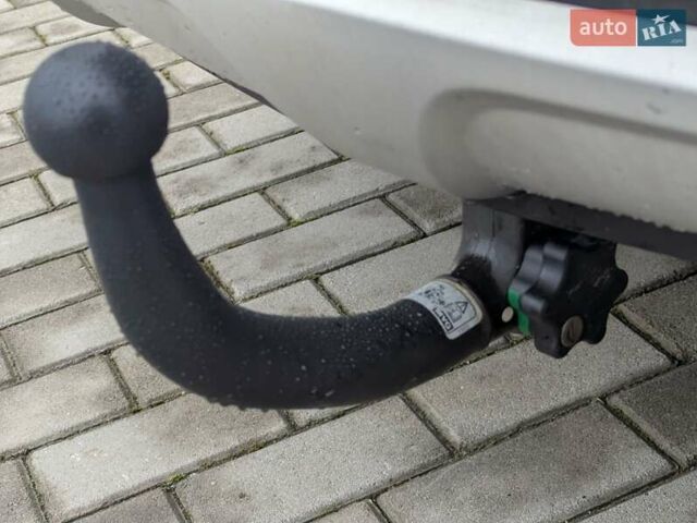 Синій Хендай Санта Фе, об'ємом двигуна 2.2 л та пробігом 122 тис. км за 17500 $, фото 23 на Automoto.ua