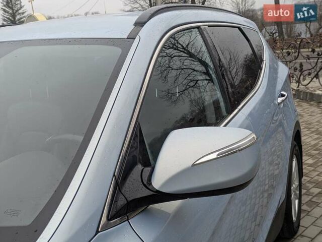 Синій Хендай Санта Фе, об'ємом двигуна 2.2 л та пробігом 122 тис. км за 17500 $, фото 1 на Automoto.ua