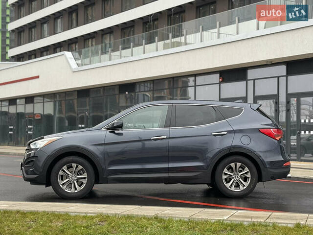 Синий Хендай Санта Фе, объемом двигателя 2.36 л и пробегом 216 тыс. км за 12800 $, фото 8 на Automoto.ua