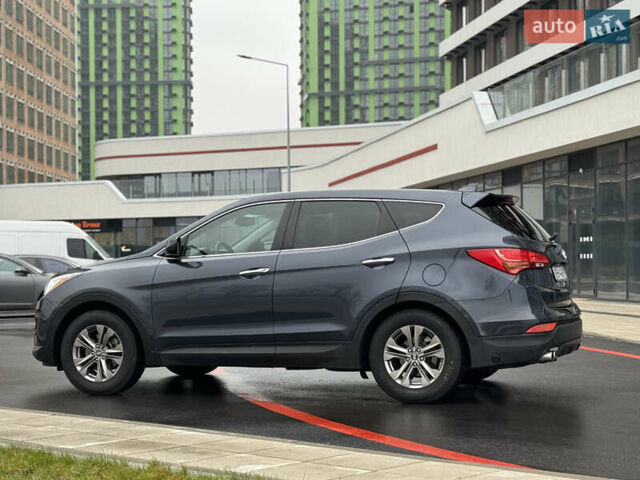 Синий Хендай Санта Фе, объемом двигателя 2.36 л и пробегом 216 тыс. км за 12800 $, фото 10 на Automoto.ua