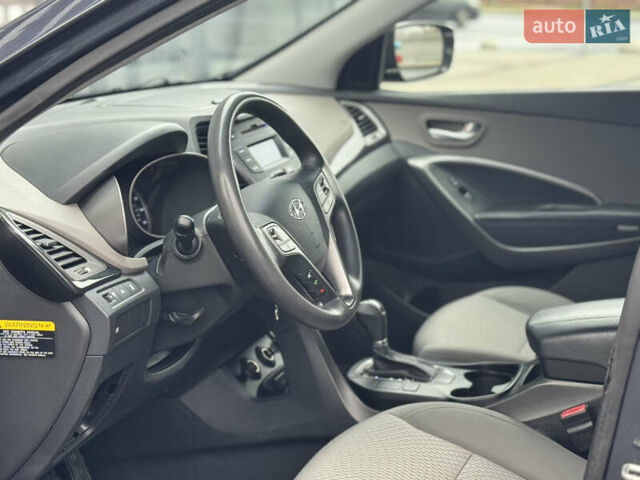 Синий Хендай Санта Фе, объемом двигателя 2.36 л и пробегом 216 тыс. км за 12800 $, фото 21 на Automoto.ua