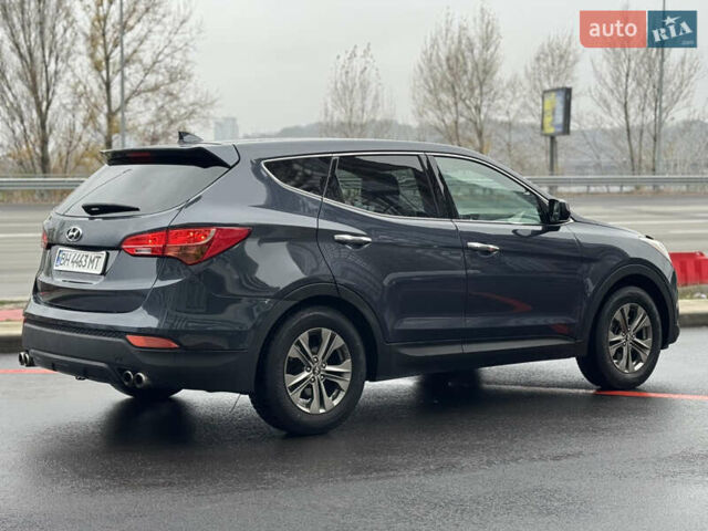 Синий Хендай Санта Фе, объемом двигателя 2.36 л и пробегом 216 тыс. км за 12800 $, фото 11 на Automoto.ua
