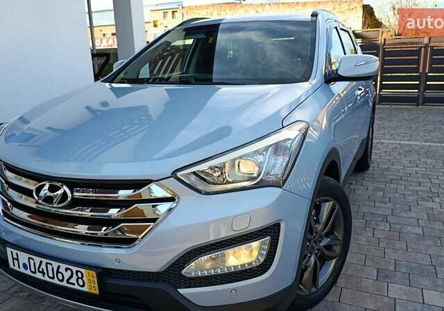 Хендай Санта Фе 2013 в Стрые на Automoto.ua Синий Хендай Санта Фе, объемом двигателя 2.2 л и пробегом 214 тыс. км за 16399 $, фото 16 на Automoto.ua