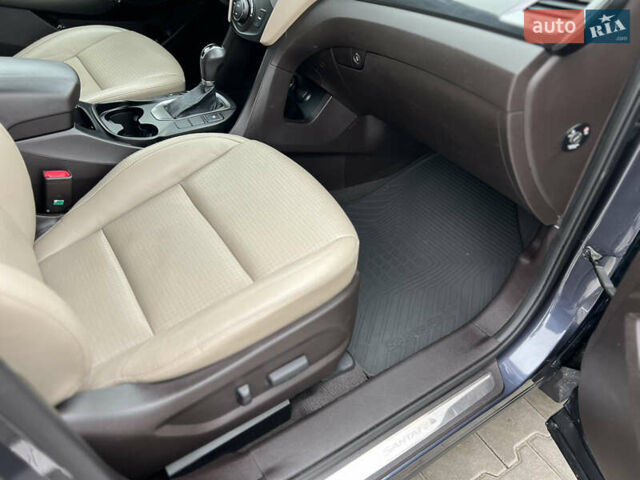 Синий Хендай Санта Фе, объемом двигателя 2.2 л и пробегом 187 тыс. км за 17200 $, фото 46 на Automoto.ua