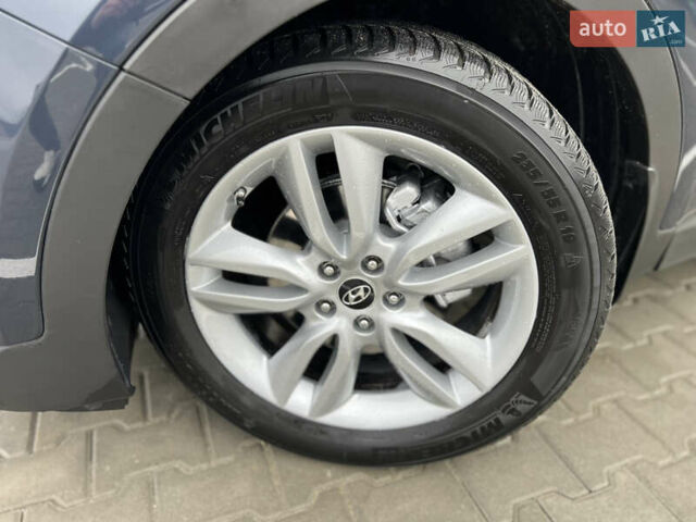 Синий Хендай Санта Фе, объемом двигателя 2.2 л и пробегом 187 тыс. км за 17200 $, фото 20 на Automoto.ua