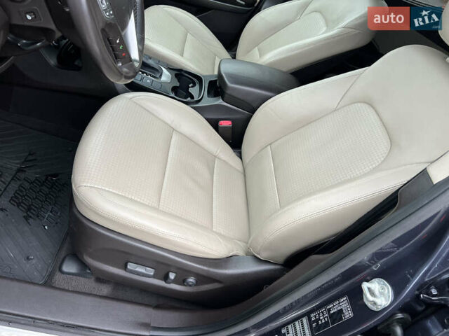 Синий Хендай Санта Фе, объемом двигателя 2.2 л и пробегом 187 тыс. км за 17200 $, фото 58 на Automoto.ua