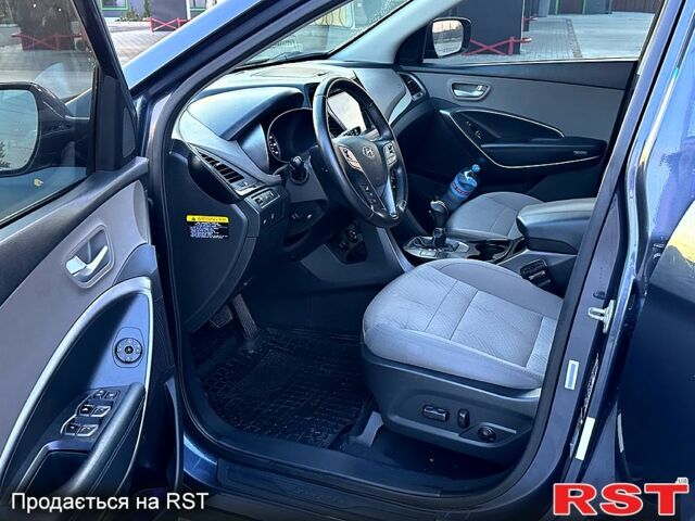 Синій Хендай Санта Фе, об'ємом двигуна 2.4 л та пробігом 155 тис. км за 14500 $, фото 10 на Automoto.ua
