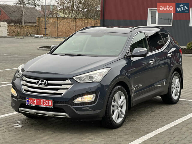 Синий Хендай Санта Фе, объемом двигателя 2.2 л и пробегом 187 тыс. км за 17200 $, фото 1 на Automoto.ua