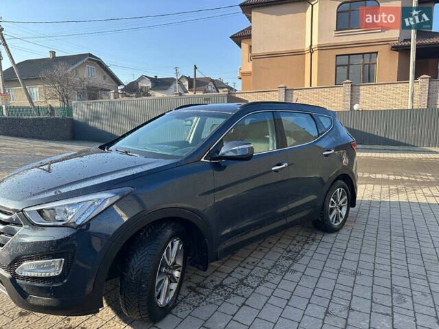 Синий Хендай Санта Фе, объемом двигателя 2.2 л и пробегом 245 тыс. км за 16800 $, фото 3 на Automoto.ua