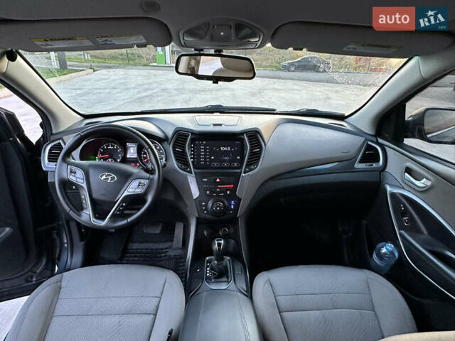 Синій Хендай Санта Фе, об'ємом двигуна 2.36 л та пробігом 155 тис. км за 14500 $, фото 15 на Automoto.ua