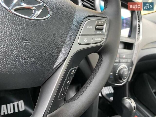 Синий Хендай Санта Фе, объемом двигателя 2.36 л и пробегом 160 тыс. км за 15900 $, фото 21 на Automoto.ua