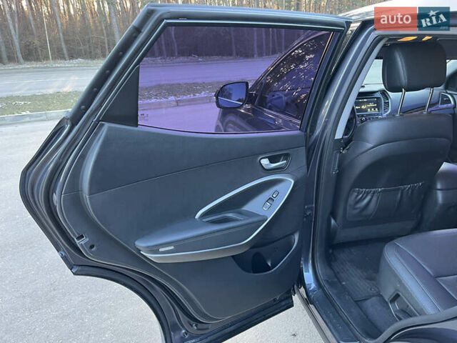 Синій Хендай Санта Фе, об'ємом двигуна 2 л та пробігом 165 тис. км за 19300 $, фото 5 на Automoto.ua