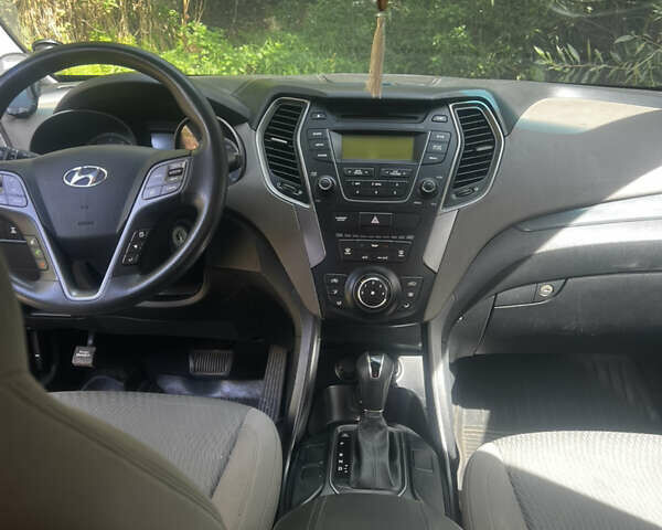 Синій Хендай Санта Фе, об'ємом двигуна 2.36 л та пробігом 137 тис. км за 15000 $, фото 11 на Automoto.ua