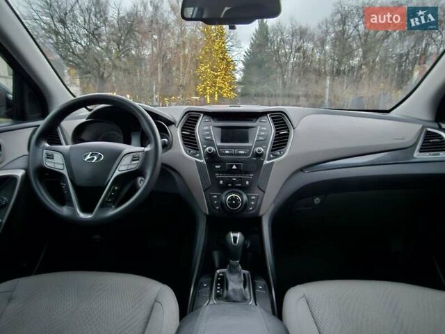 Синій Хендай Санта Фе, об'ємом двигуна 2.36 л та пробігом 180 тис. км за 11900 $, фото 20 на Automoto.ua