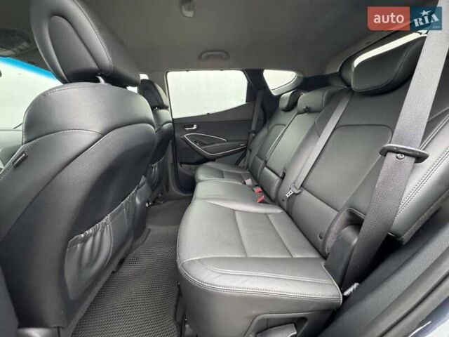 Синий Хендай Санта Фе, объемом двигателя 2 л и пробегом 202 тыс. км за 17500 $, фото 25 на Automoto.ua