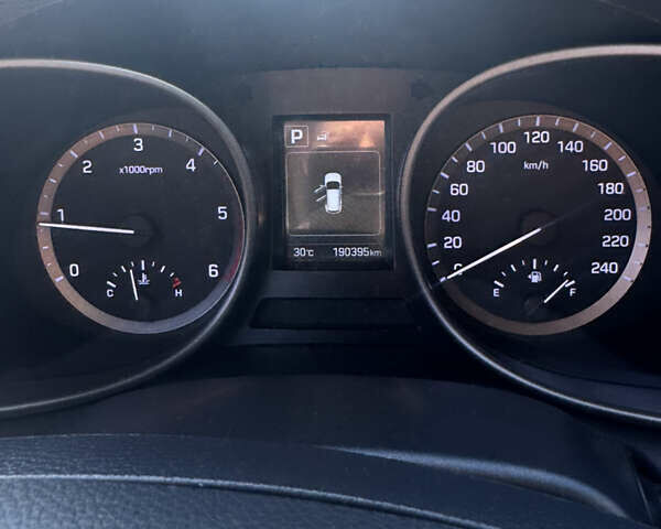 Синій Хендай Санта Фе, об'ємом двигуна 2 л та пробігом 191 тис. км за 16500 $, фото 18 на Automoto.ua