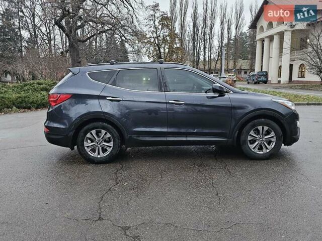 Синій Хендай Санта Фе, об'ємом двигуна 2.36 л та пробігом 180 тис. км за 11900 $, фото 10 на Automoto.ua