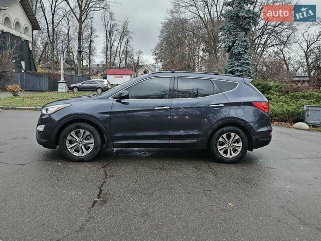 Синій Хендай Санта Фе, об'ємом двигуна 2.36 л та пробігом 180 тис. км за 11900 $, фото 6 на Automoto.ua
