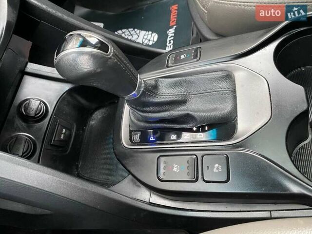 Синий Хендай Санта Фе, объемом двигателя 2.36 л и пробегом 160 тыс. км за 15900 $, фото 27 на Automoto.ua