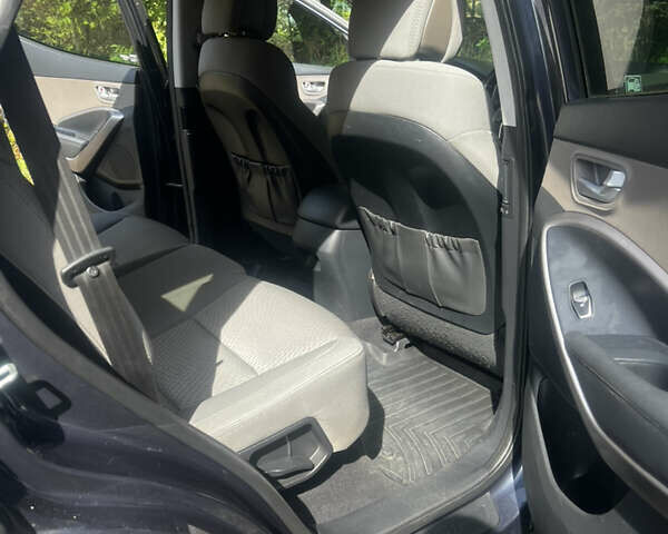 Синій Хендай Санта Фе, об'ємом двигуна 2.36 л та пробігом 137 тис. км за 15000 $, фото 19 на Automoto.ua