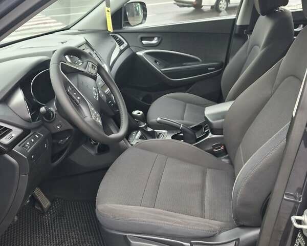 Синий Хендай Санта Фе, объемом двигателя 2.2 л и пробегом 240 тыс. км за 15800 $, фото 23 на Automoto.ua