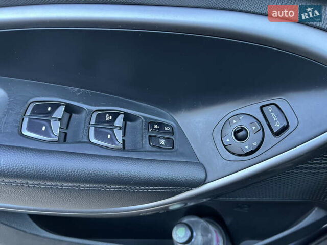 Синій Хендай Санта Фе, об'ємом двигуна 2 л та пробігом 165 тис. км за 19300 $, фото 19 на Automoto.ua