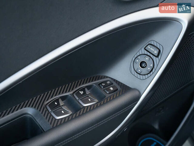 Синий Хендай Санта Фе, объемом двигателя 2 л и пробегом 179 тыс. км за 18950 $, фото 18 на Automoto.ua