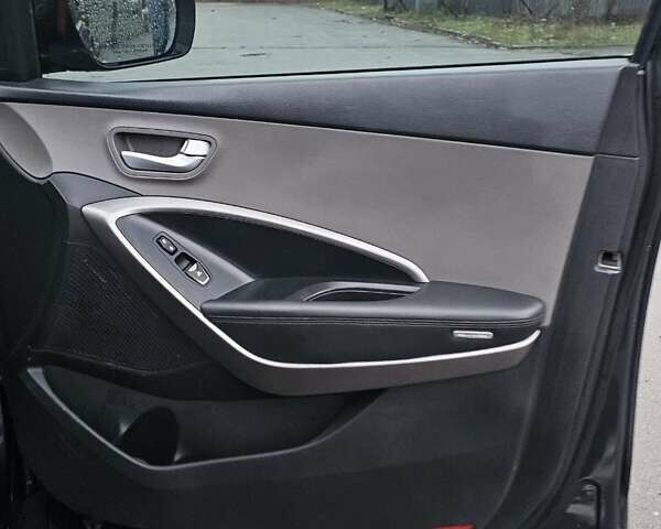 Синій Хендай Санта Фе, об'ємом двигуна 2.36 л та пробігом 180 тис. км за 11500 $, фото 14 на Automoto.ua