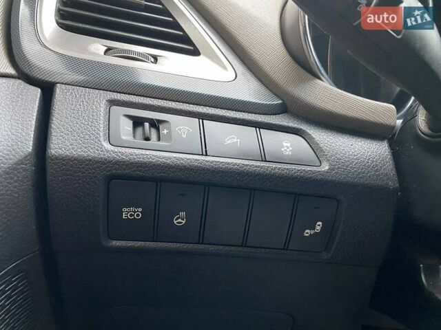 Синий Хендай Санта Фе, объемом двигателя 2.36 л и пробегом 160 тыс. км за 15900 $, фото 17 на Automoto.ua